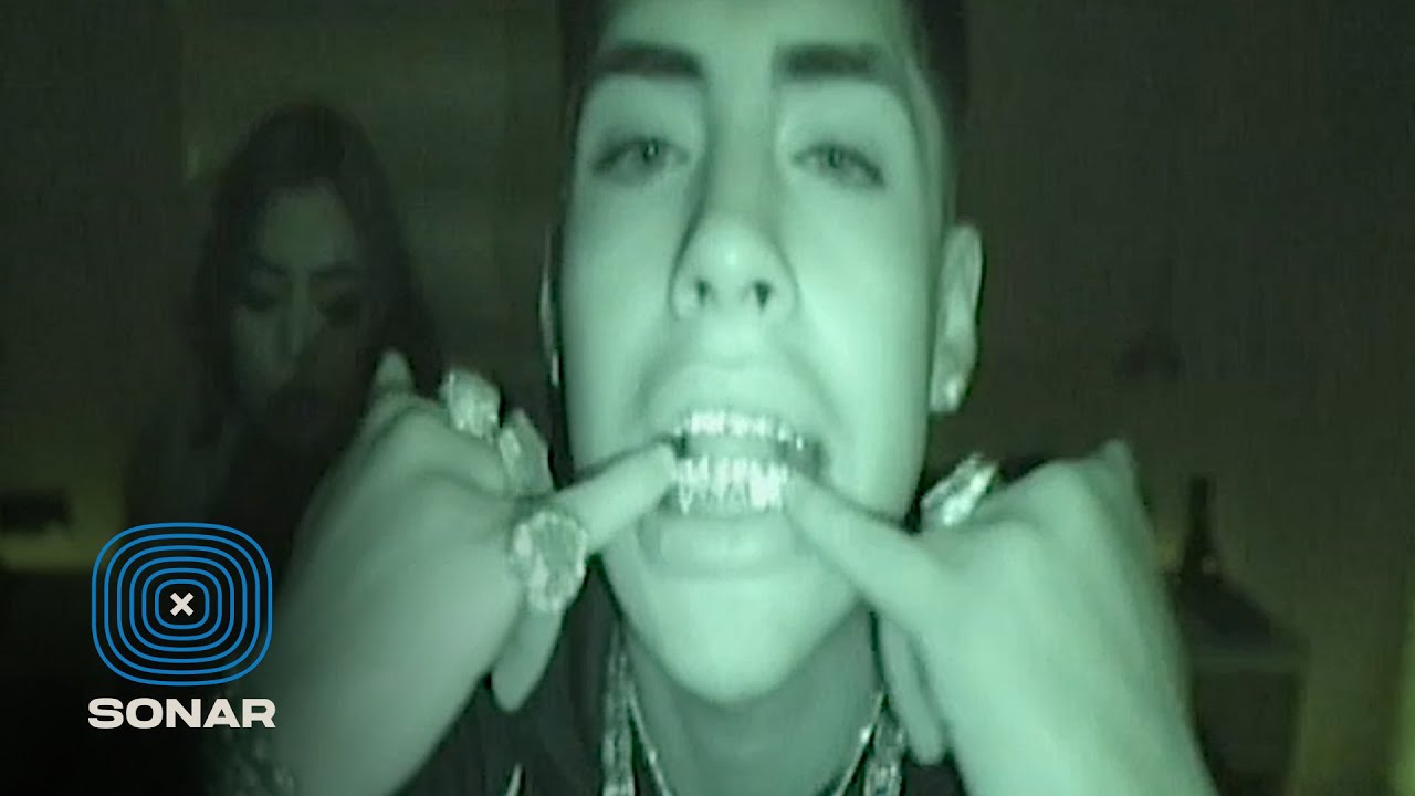 Cris MJ, Kali Uchis & JHAYCO - Si No Es Contigo Remix