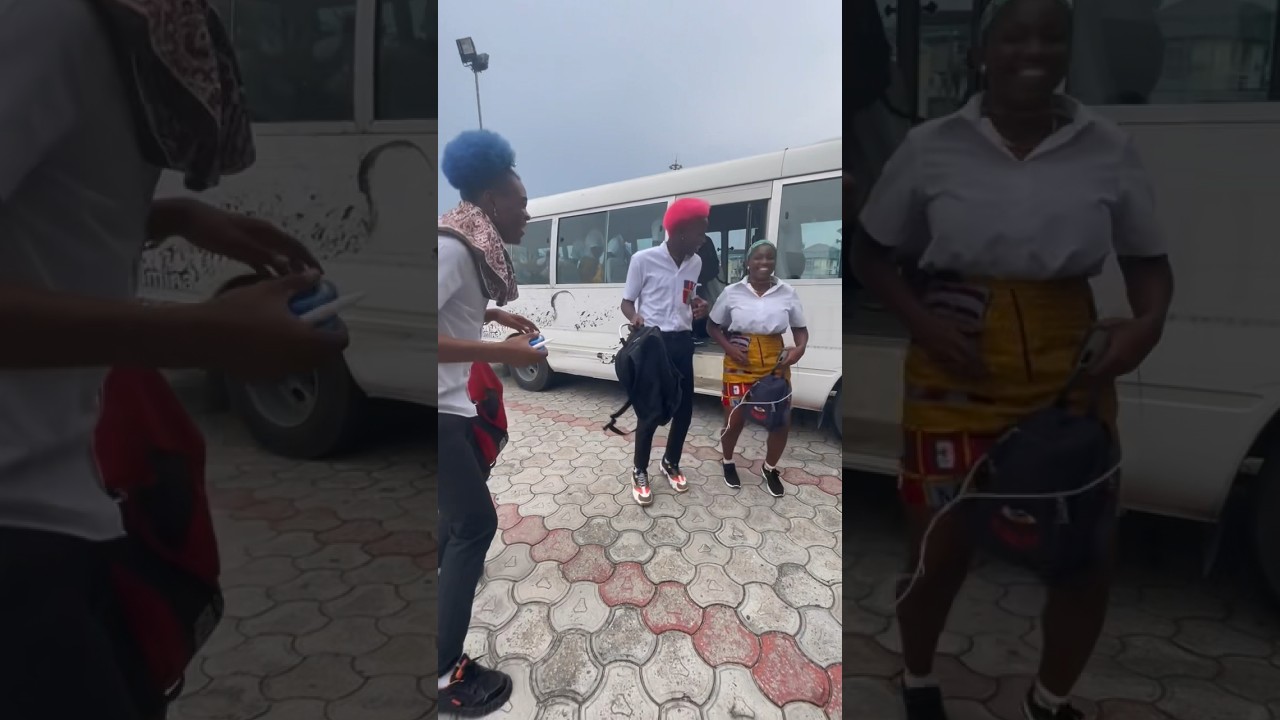 Relive the Friday Vibes from Senior Year! 🎉