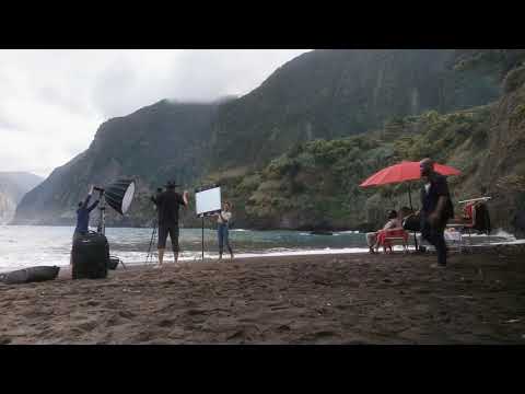 GIMS + VITAA PRENDS MA MAIN (clip officiel)