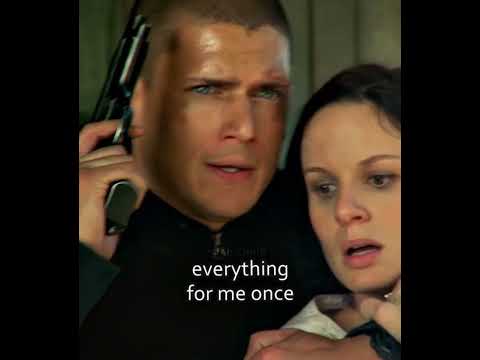 Michael Saves Sara 😨 | Prison Break S2E22 #Shorts