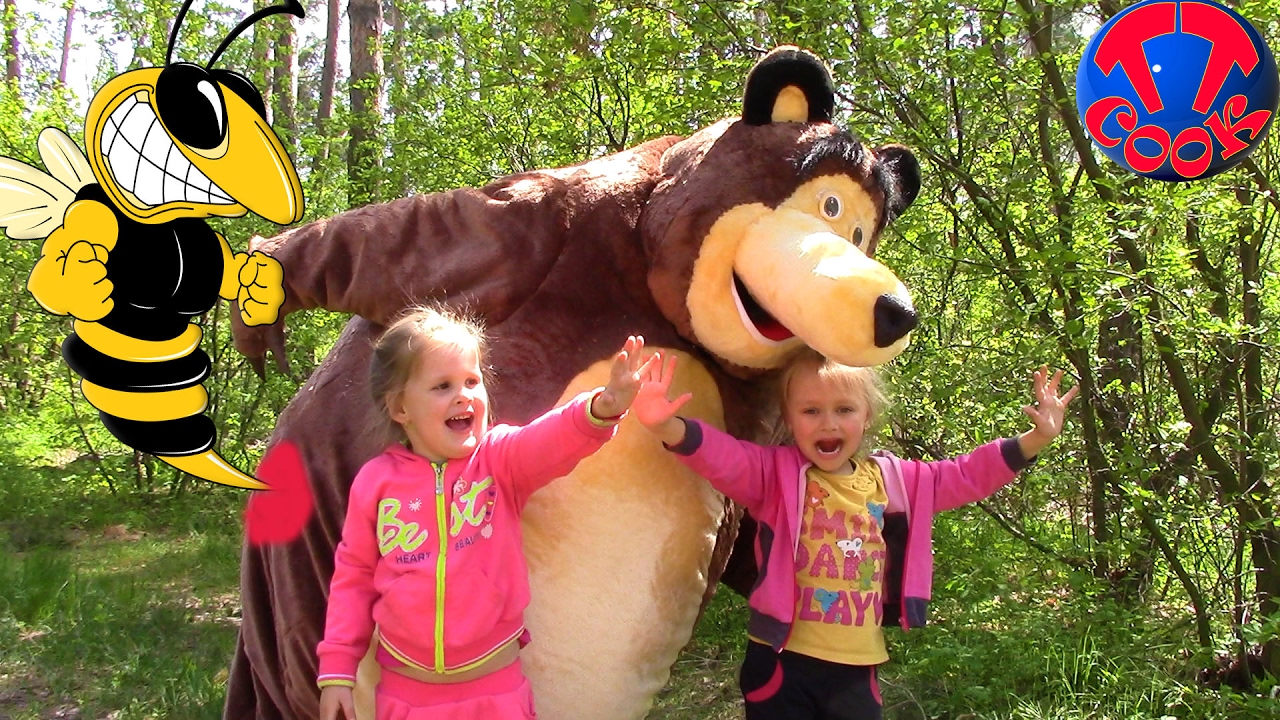 Маша и Медведь: Весёлая прогулка, прыжки на батуте и игры в палатке 🌲