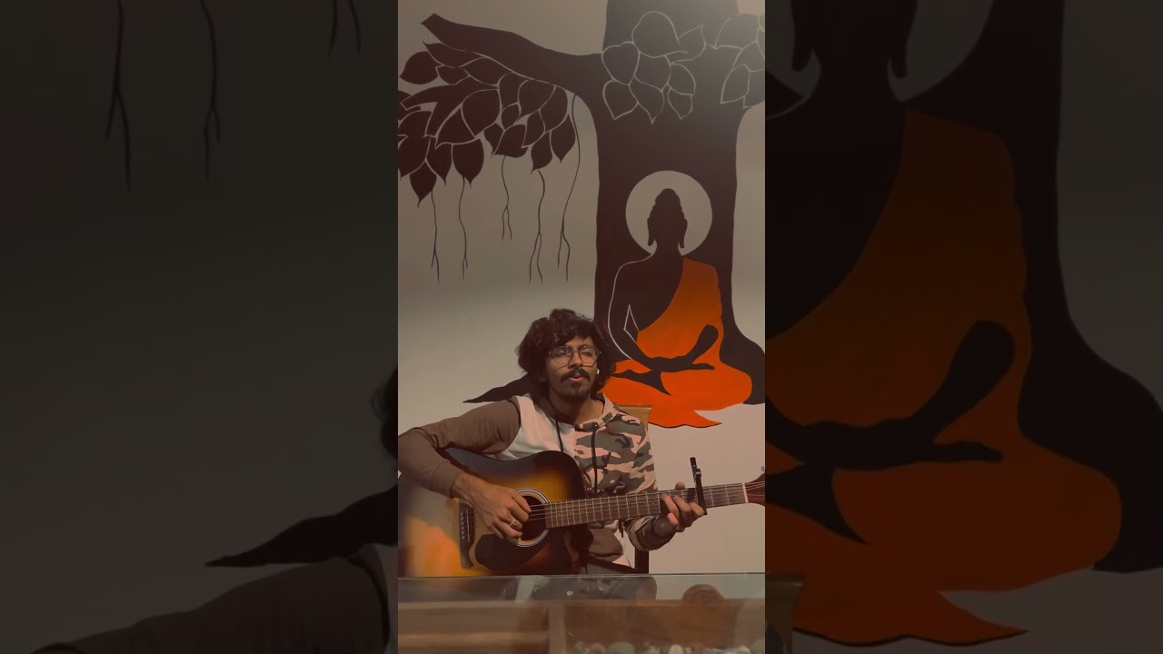 Poove Oru Mazha Mutham | Vaikash Varaveena 🎶