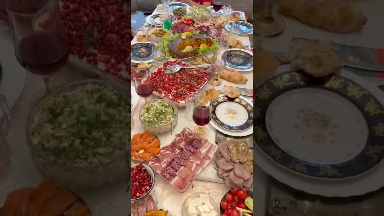 Новогодний стол 🎄: Идеи для праздника