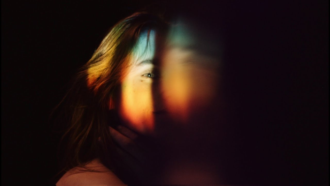 Colt - La salle aux lumières 🎶 Découvrez le clip officiel de Colt