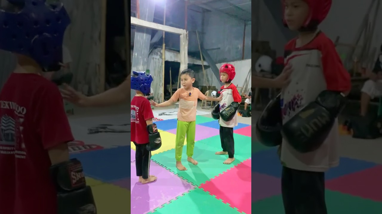 Hilarious Kids' Sparring Boxing Match 🤣 | Funny & Unfiltered Moments