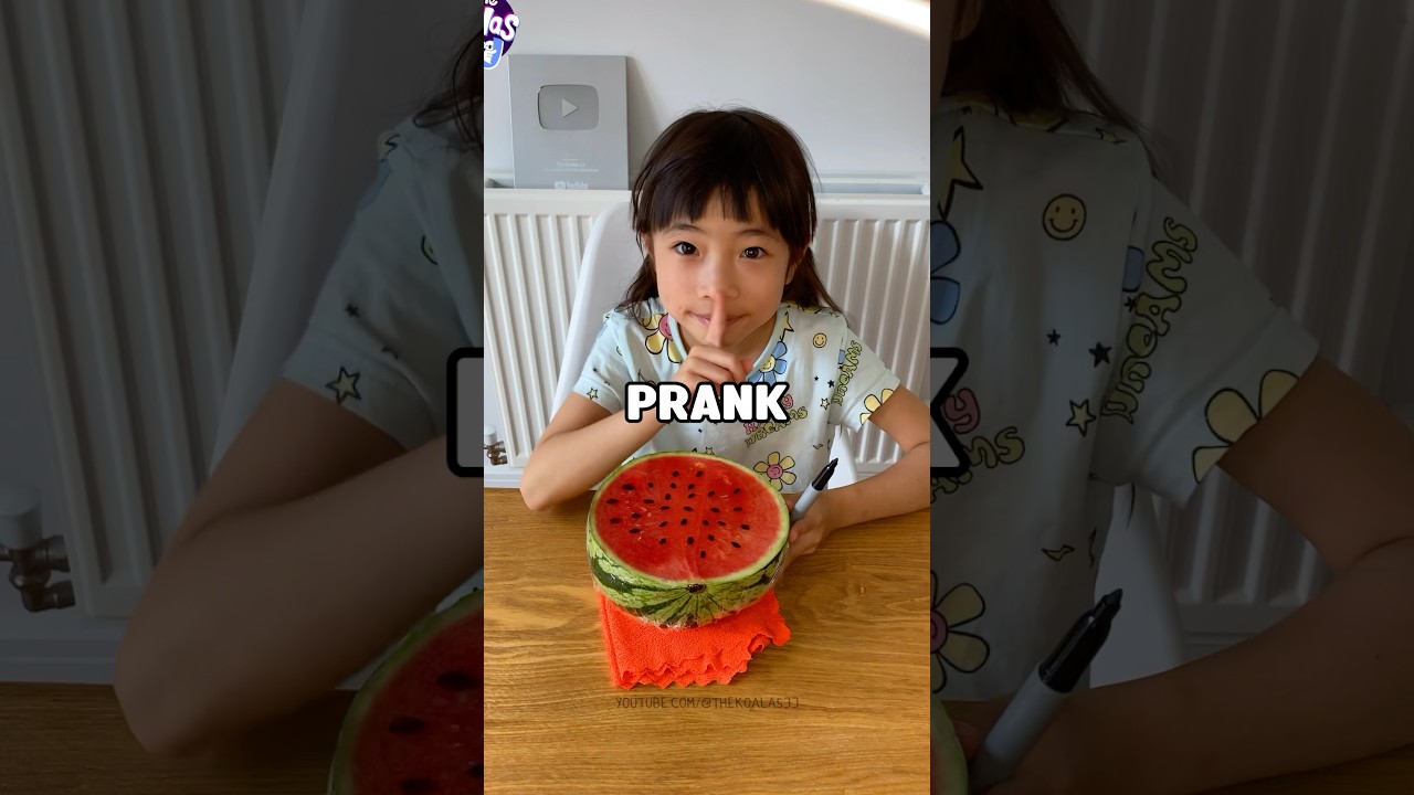 Hilarious Watermelon Prank to Surprise Friends 😂