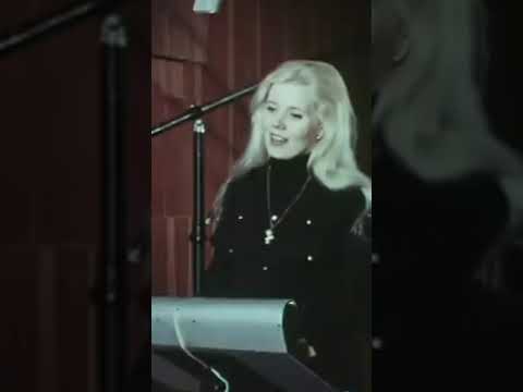 Людмила Сенчина - Всегда и снова #shorts