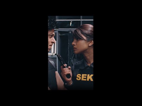 Priyanka Chopra & SRK's BADASS Flirting in 🥵 #Don2