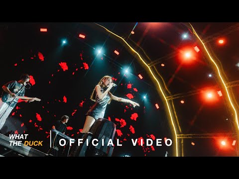 BOWKYLION - เลี้ยงไข้ (Live at What The Duck Family & Friends Party)