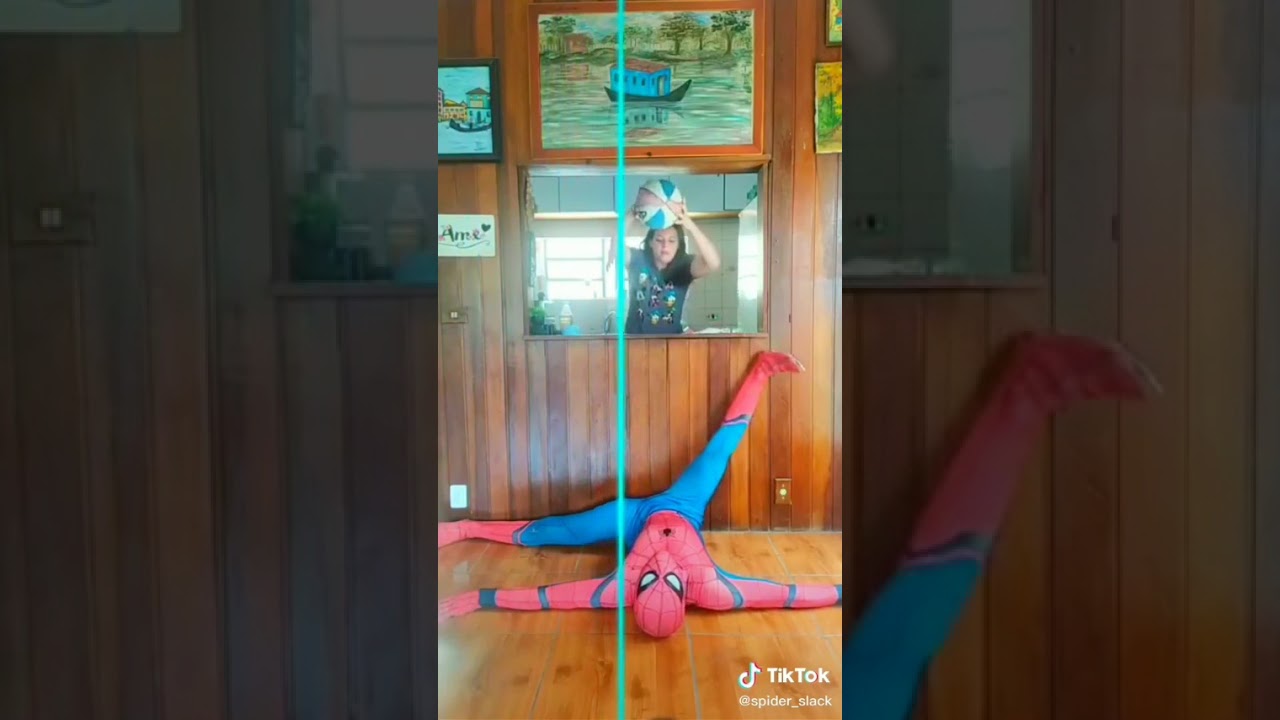 Spider-Man Gets Hit During Hilarious Time Warp Scan 😂