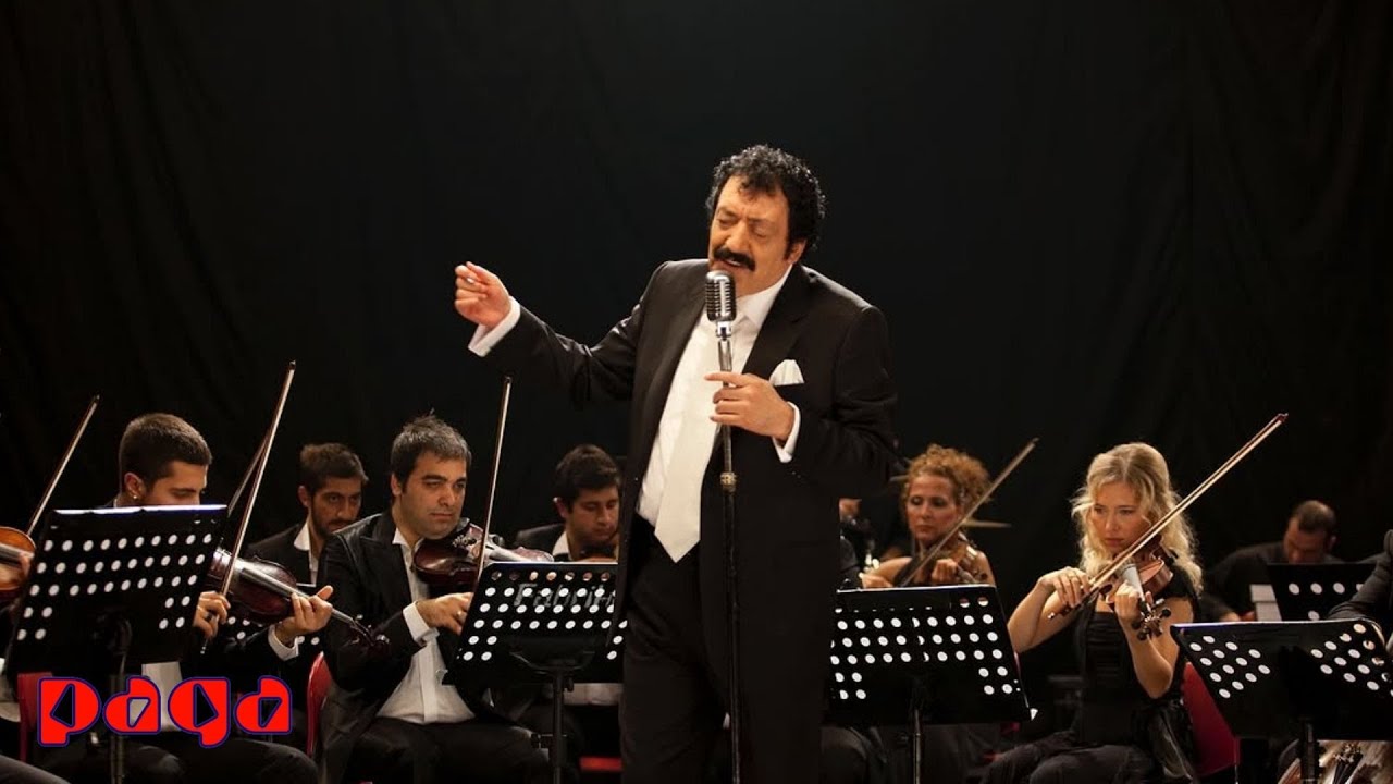 Müslüm Gürses'in Duygusal Şarkısı 'Sigara' 🎶 - Derin Anlamlar ve Efsanevi Ses