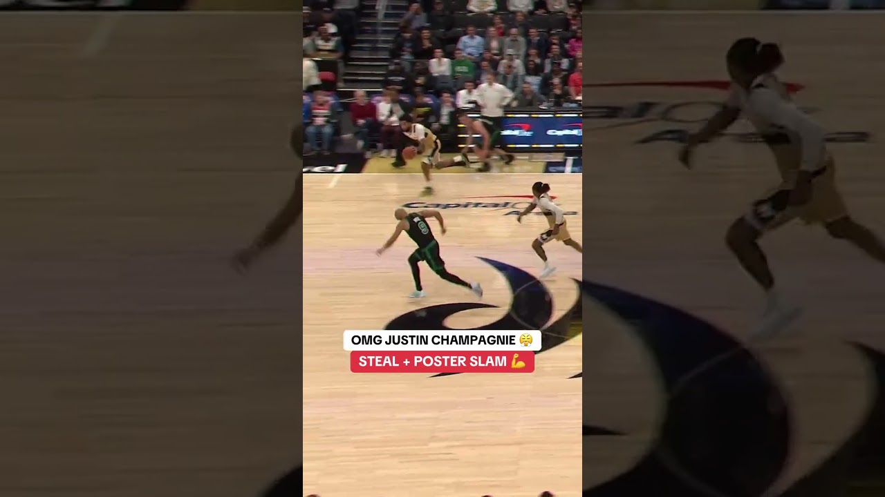 Justin Champagnie throws down the monster slam 💪