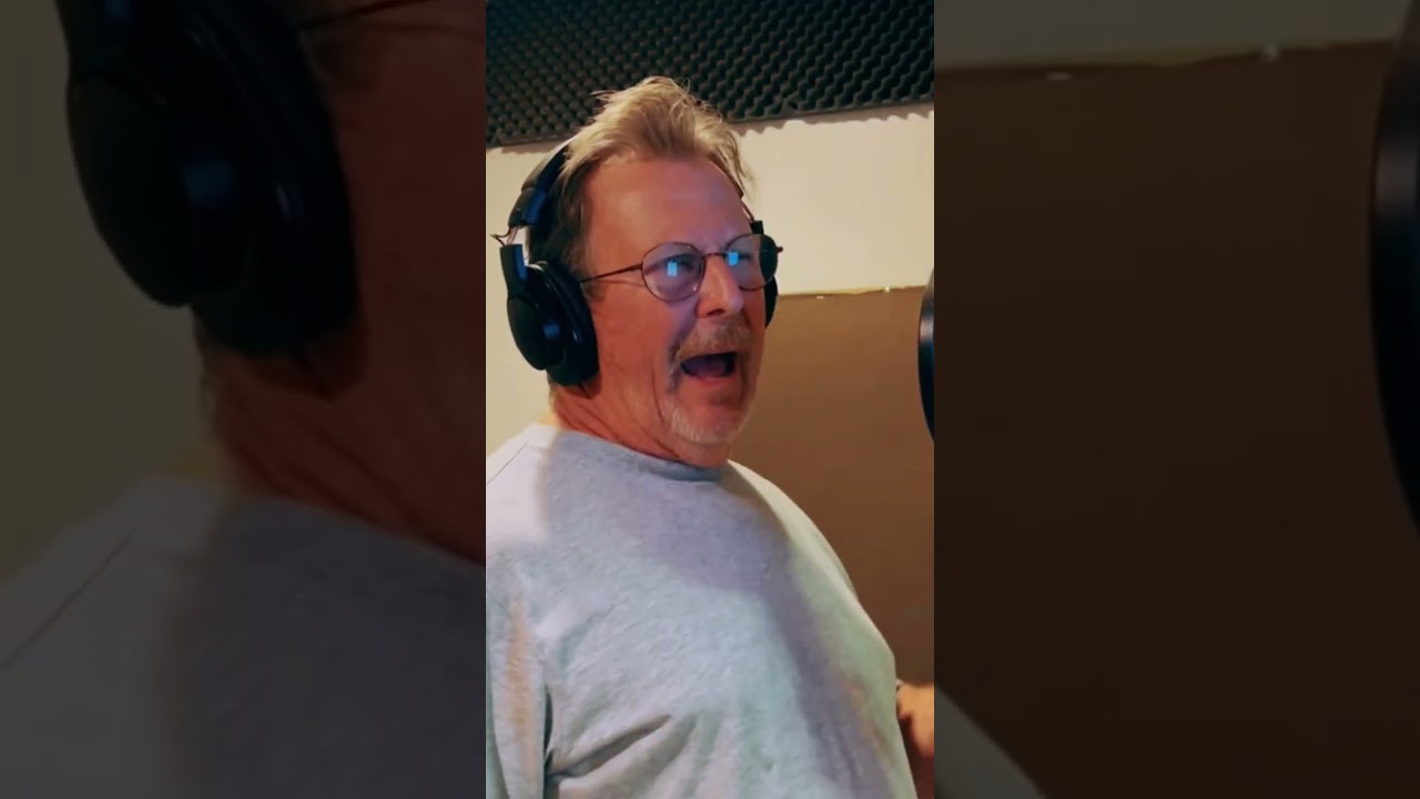 🎸 Eric Clapton's 'Forever Man' Cover – Stunning Music Video