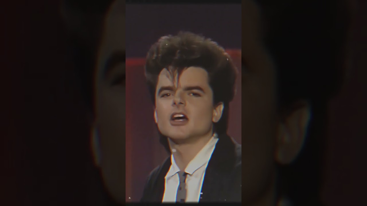 Guess the 90s Hit 🎶