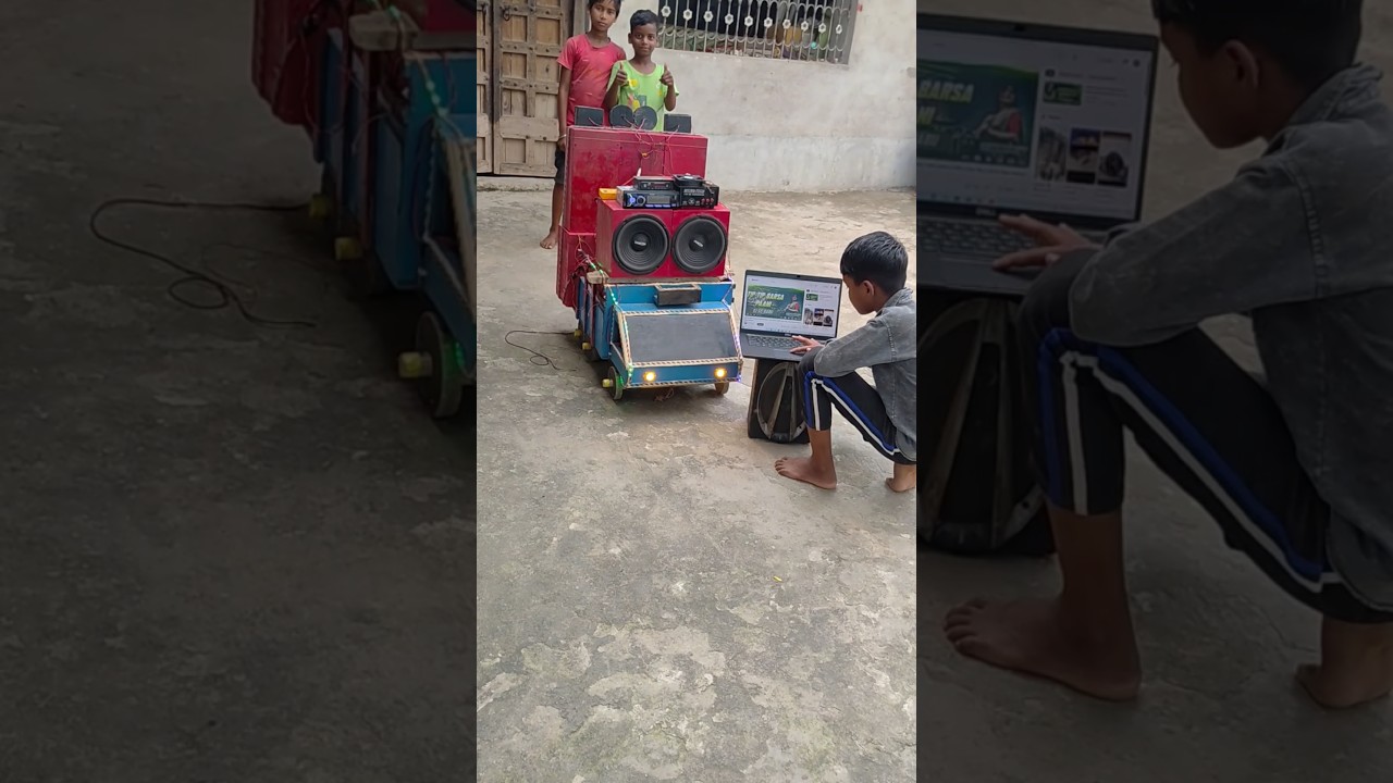 Mini DJ Laptop in 4K 🎧 | Small DJ Truck & Viral Shorts