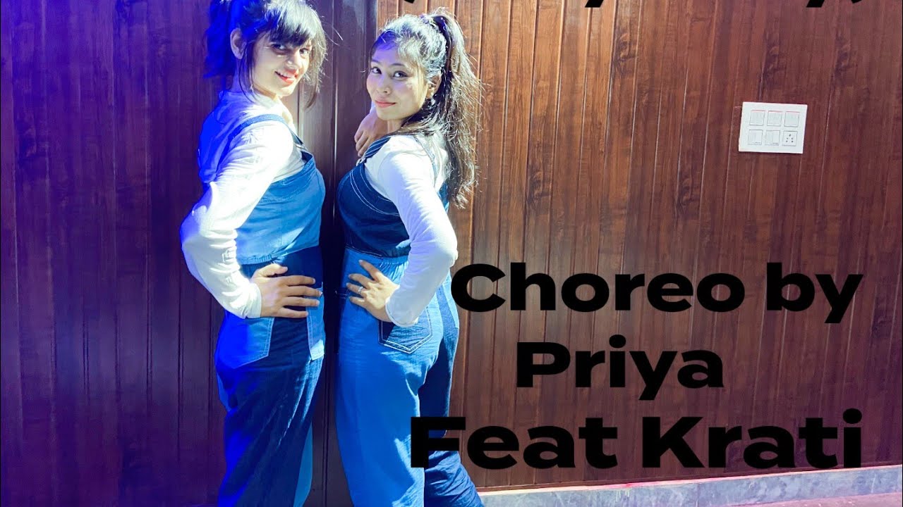 Khwab Dekhe (Sexy Lady) || Race || Duet by Priya & Krati 🎶
