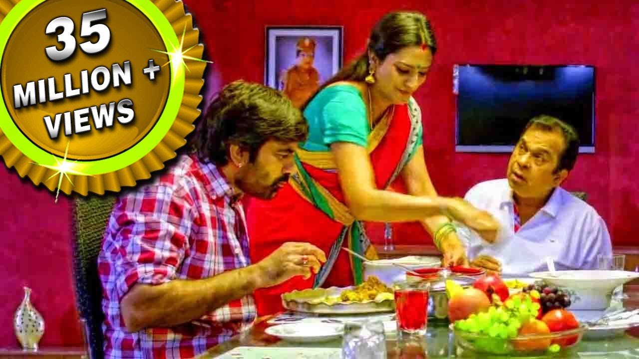 ब्रह्मानंदम की पत्नी रवि तेजा को परोस रही हैं स्वादिष्ट खाना, पर अपने पति को भूखा रख रही हैं 🍽️