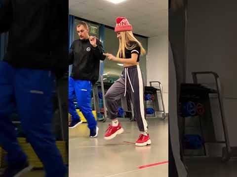 5УТРА - Давай сбежим - Танец (@jeny_miki & @vova_legend)