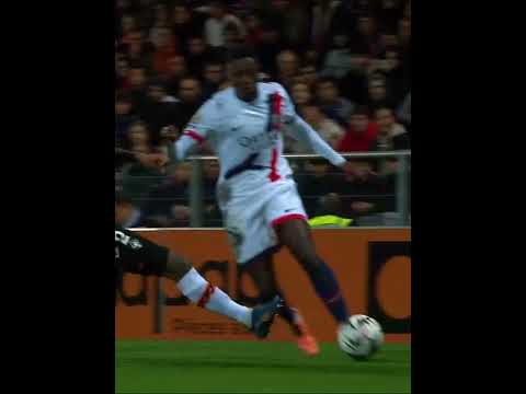 The art of Nuno Mendes 🇵🇹🔥 #football #ligue1 #sports #football #soccer #ligue1mcdonalds #psg #foot