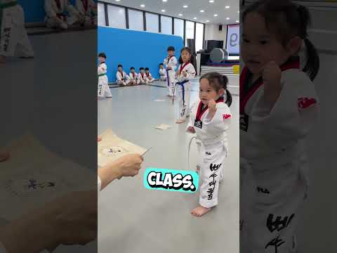 This Girl Is a Pro At Taekwondo 😳 #shorts