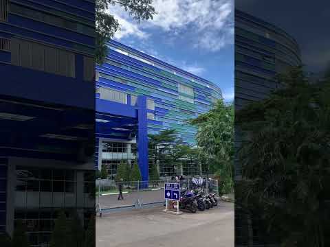 A day in my life as Bakti BCA #trainingoffline #cso #baktibca lanjutannya di tiktok ya @dinbee_