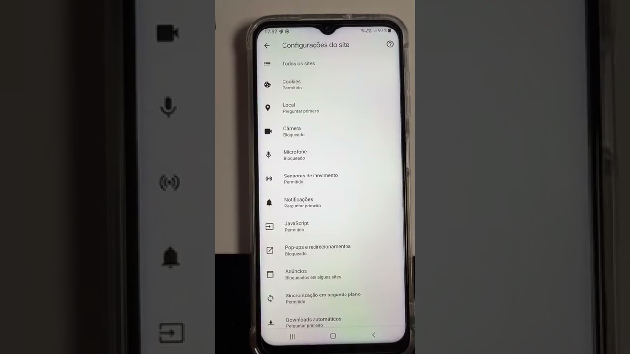Celular infectado por anúncios indesejados? Saiba como resolver