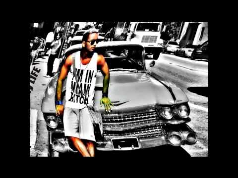 Shayne Ward Performs 'Back at One' 🎶