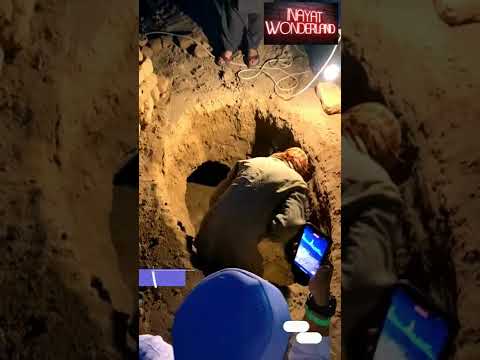 Jannat ul Baqi mai qabar | Madina qabristan | First Graveyard of Islam #shorts #inayatwonderland