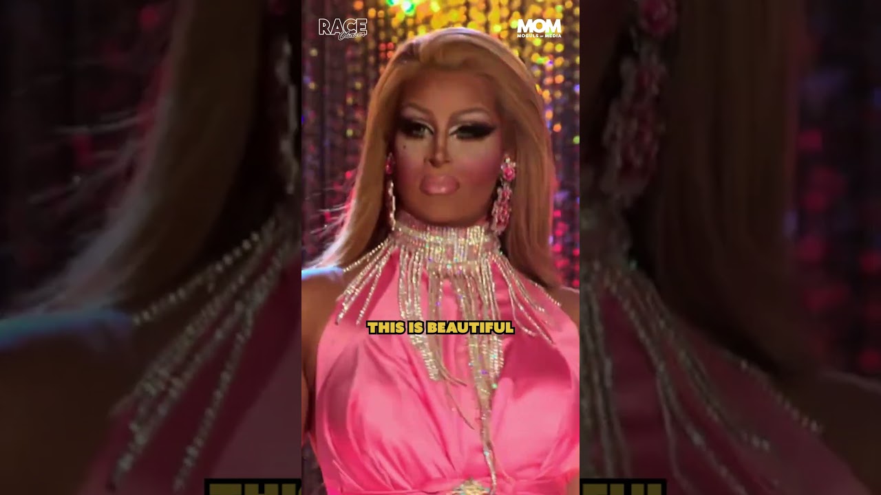 Roxxxy's Season 5 Outfits