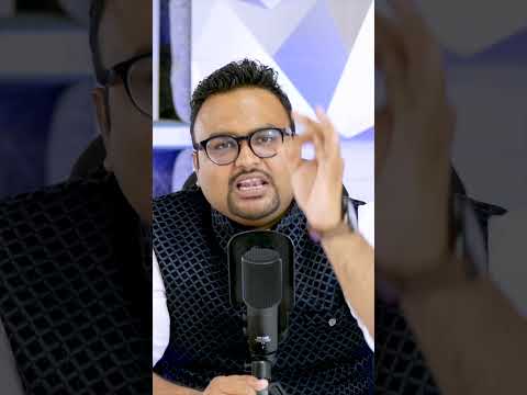 Mahindra की होश उड़ा देने वाली Strategy?🤯 #mahindra #ev #rahulmalodia #shorts