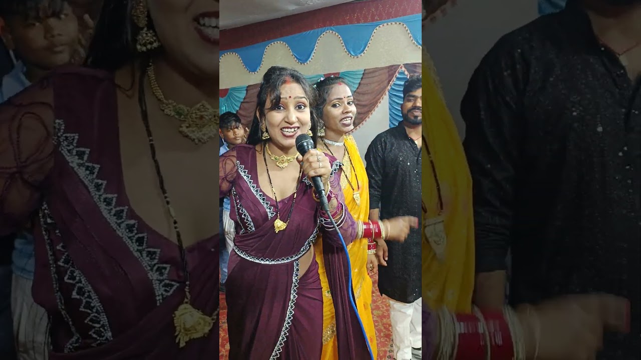 पगली के नए स्टेज शो से बलिया में मचाया धमाल 🎉