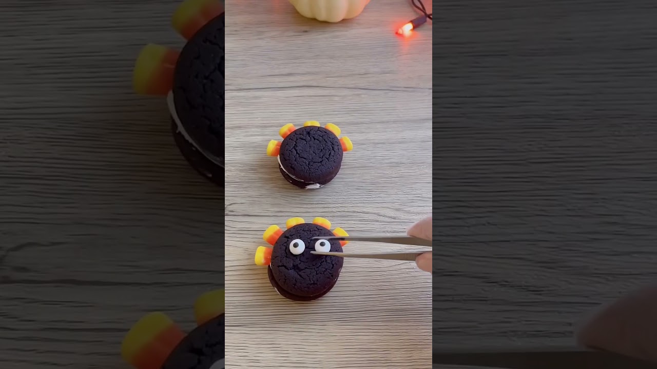 Delicious No-Bake Chocolate Fudge Turkey with Oreo Cakester & Candy Corn 🦃