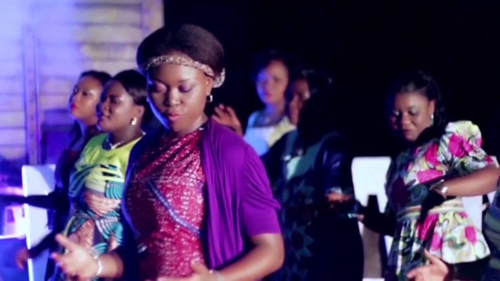 Moise Matuta - En Attendant (Official Video) 🎶