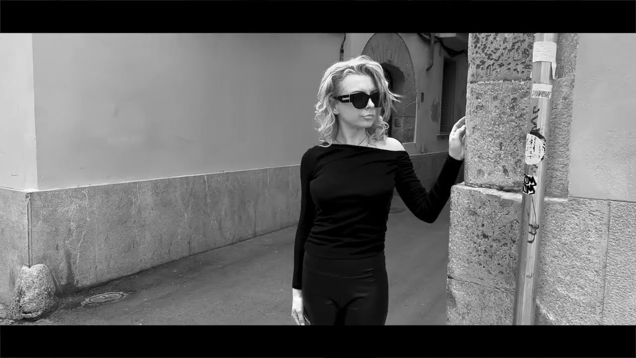 Ewelina Koll - Forbidden Love (Rework) 🎶