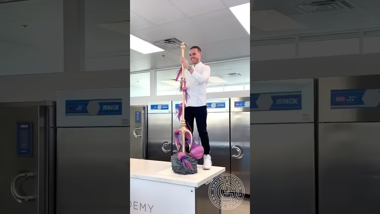 Chocolate Trident with Floating Jellyfish 🐙