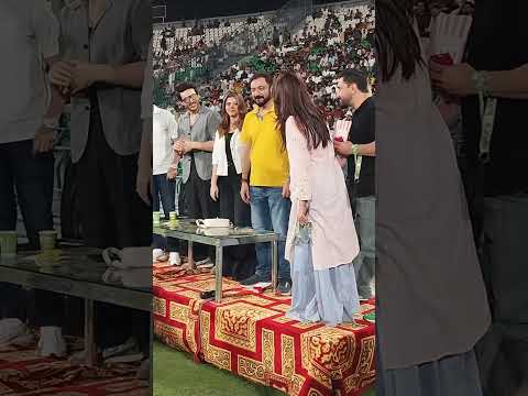 Hira mani entry #cricket #psl8 #viralvideo #short #psl #pslx