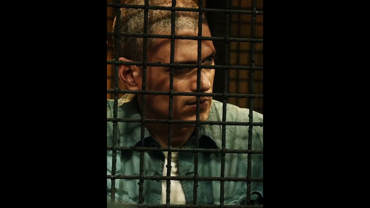 My Name Isn't Michael | Prison Break S05E01 🏝️