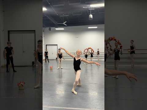 Her smile at the end🥹 #ballet #babyballerina #dance #dancer #ballerina #balletdancer