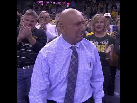 Dick Vitale Tears Up Hearing Baylor-Villanova Crowd ❤️
