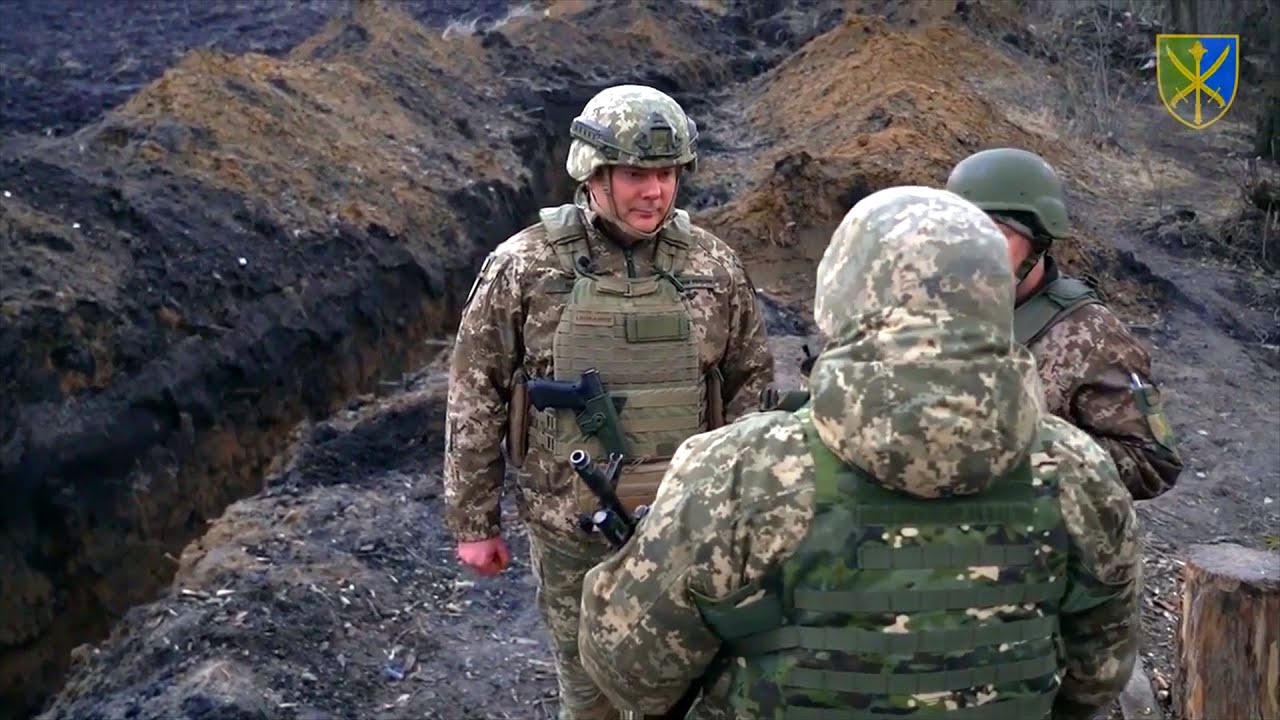 Командувач ЗСУ відвідав оборонні позиції на Сумщині
