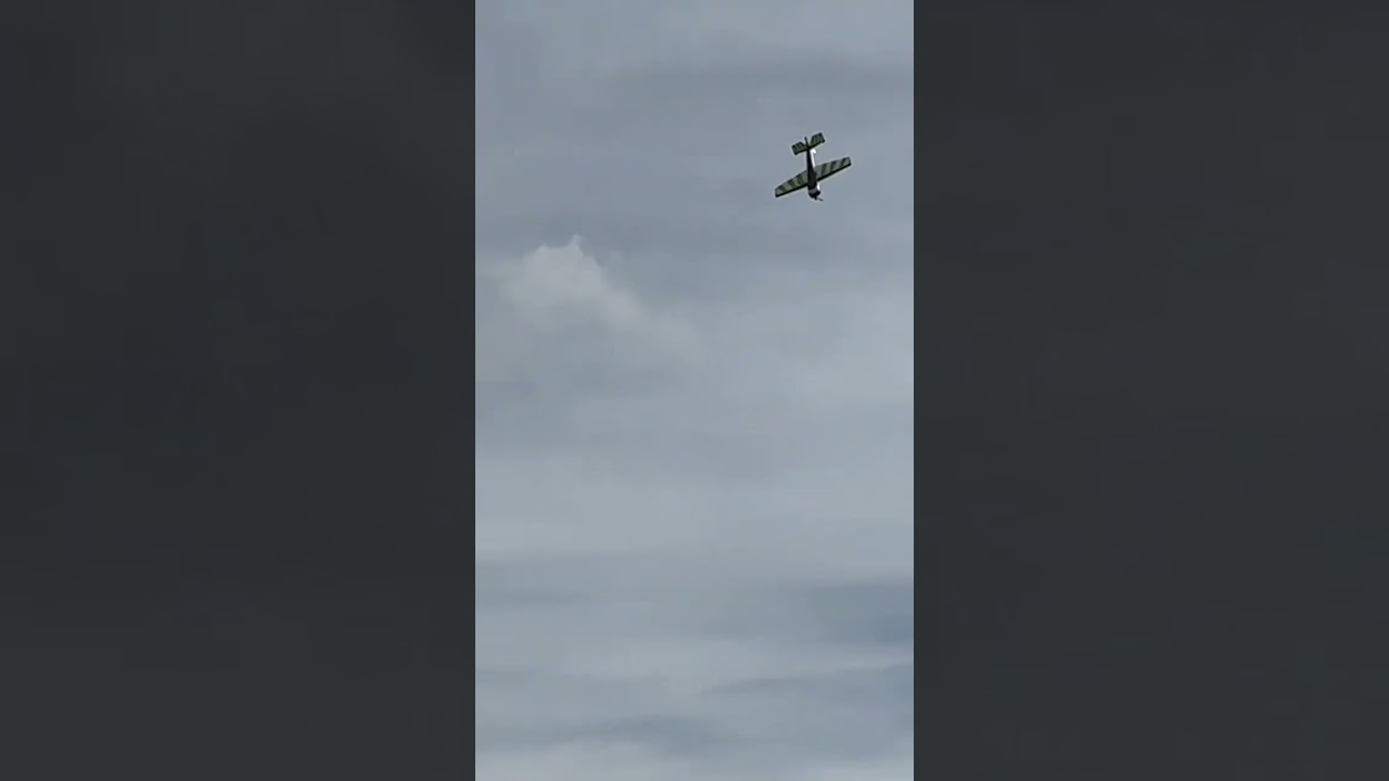 RC Plane Crash: Cool Aviation Moments ✈️