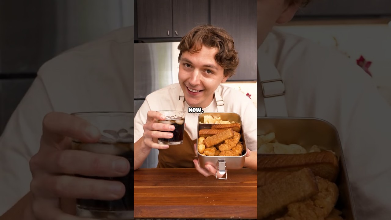 Sampling 3 American School Lunches 🍽️