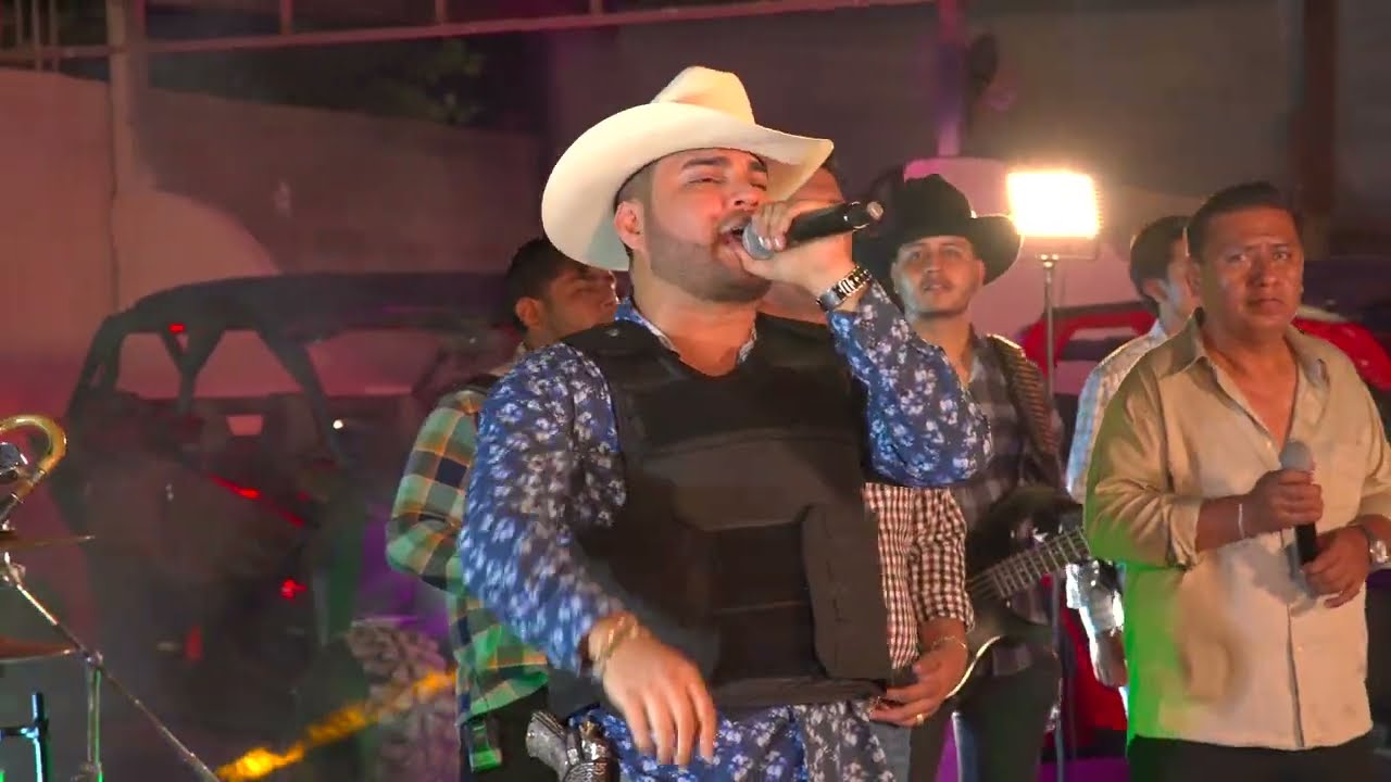 El Americano - La Profecía en Vivo 2025 🎶