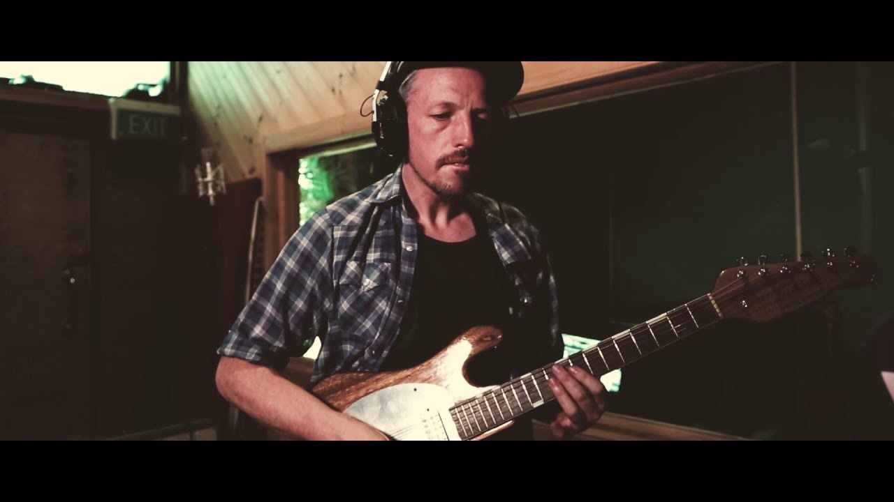 The Meltdown - Crooked Country Official Video 🎶