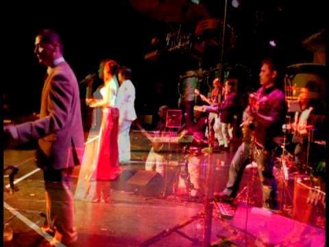 Muzik Khmer Rock'n Roll "Mony Ratha" & "Saline Lang Dantrey" stars from Cambodia at PARIS(Espace V )