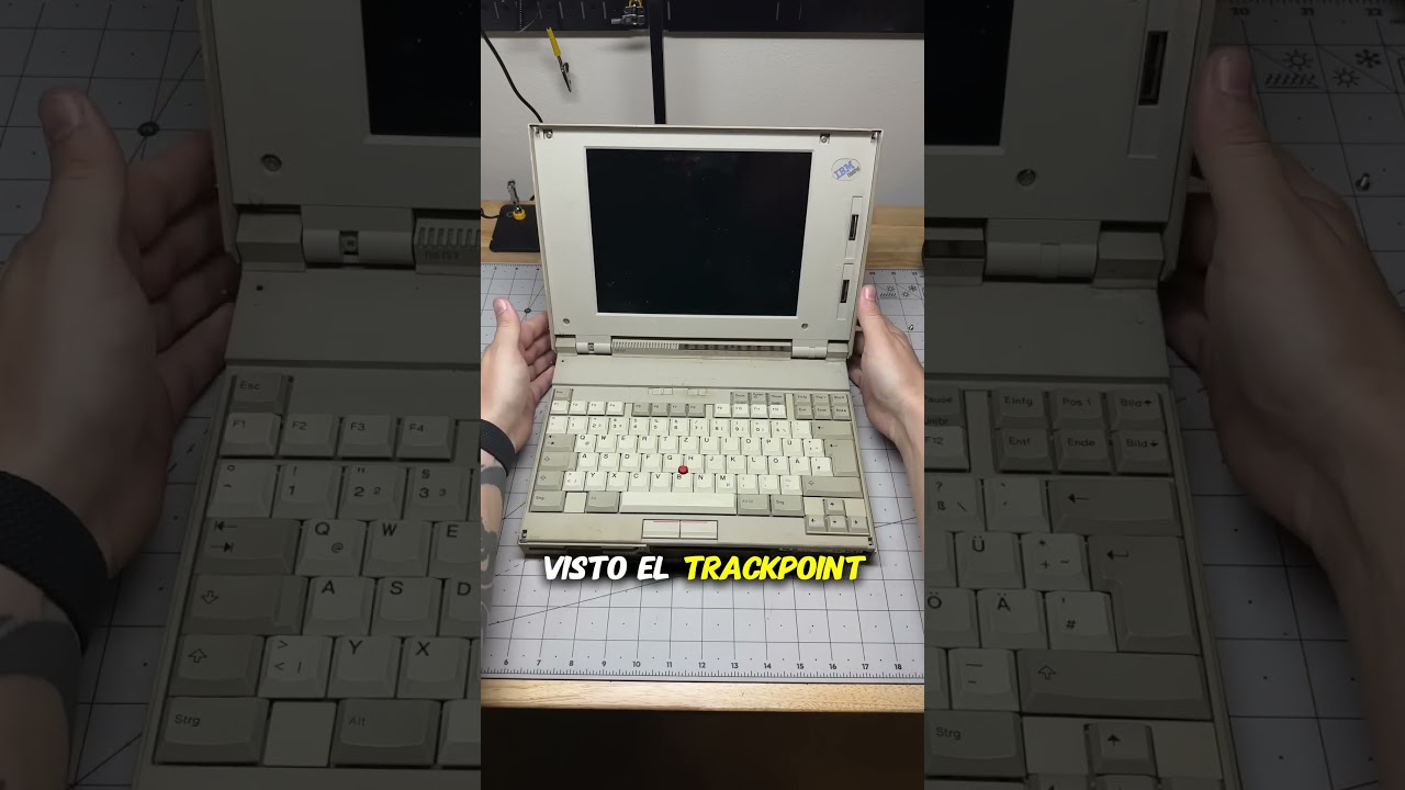 IBM ThinkPad 700: El origen del TrackPoint 🖱️