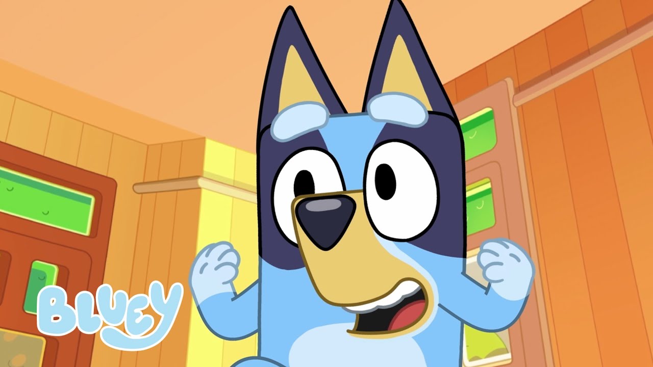 Burger Dog 🍔🌭 | Bluey Mini Episode