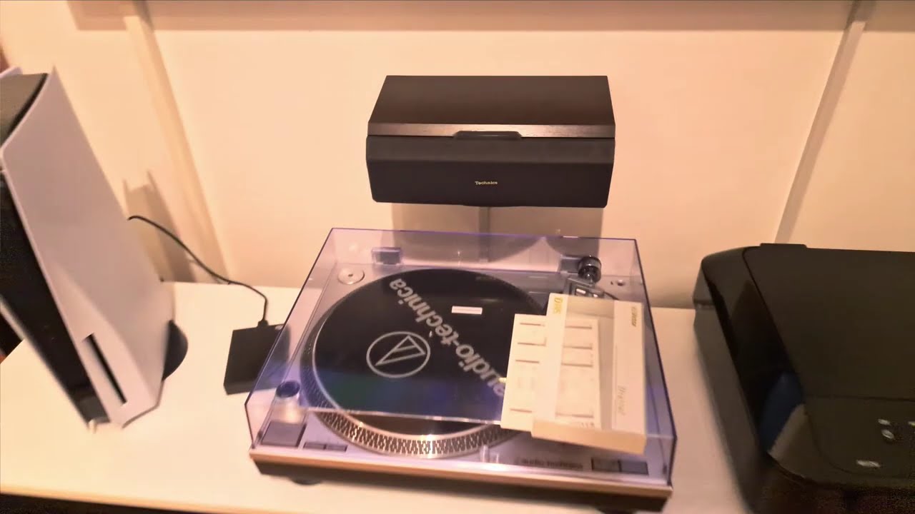 Recording YouTube Videos on DVHS Tape π₯