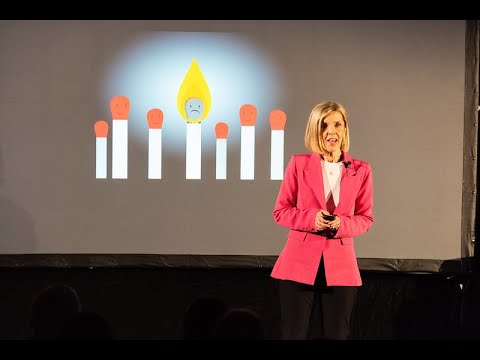 Healing from Burnout | Sophie Scott | TEDxKatoomba