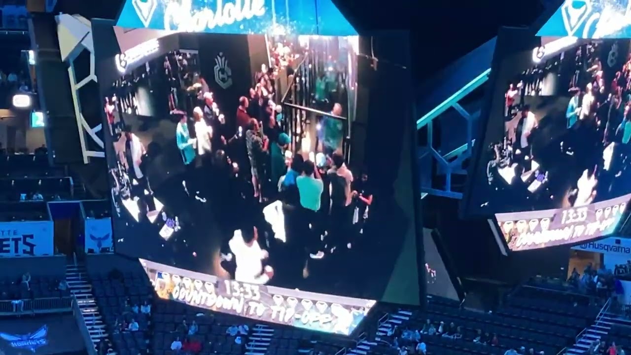 Charlotte Hornets Player Entrance vs Utah Jazz (March 25, 2022) 🏀